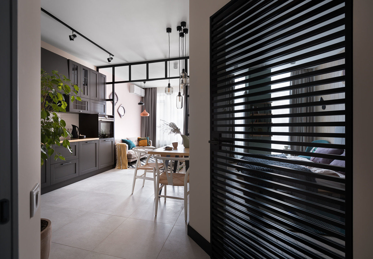 Фотография: Прихожая в стиле Современный, Скандинавский, Квартира, Проект недели, Киев, Монолитный дом, 2 комнаты, 40-60 метров, Виктория Витковская, Виктория Ступак – фото на INMYROOM Фотография: Прихожая в стиле Современный, Скандинавский, Квартира, Проект недели, Киев, Монолитный дом, 2 комнаты, 40-60 метров, Виктория Витковская, Виктория Ступак – фото на INMYROOM