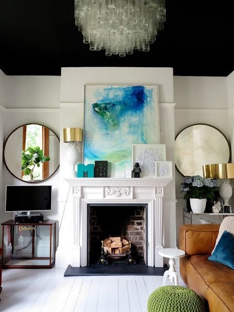 Фотография: Гостиная в стиле Скандинавский, Декор интерьера, Дизайн интерьера, Цвет в интерьере, Потолок – фото на INMYROOM