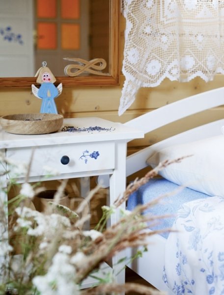 Фотография: Декор в стиле Прованс и Кантри, Дом, Цвет в интерьере, Дома и квартиры, Городские места, Белый, Дача, Дом и дача – фото на INMYROOM