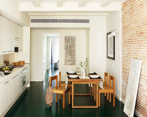 Фотография: Кухня и столовая в стиле Минимализм, Малогабаритная квартира, Квартира, Цвет в интерьере, Дома и квартиры, Зеленый – фото на INMYROOM