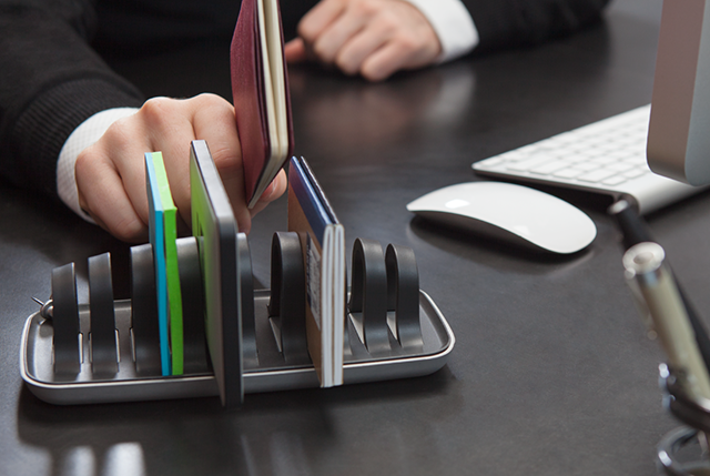 Фотография: Аксессуары в стиле Современный, Кабинет, Интерьер комнат – фото на INMYROOM