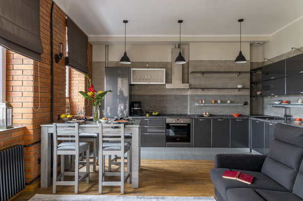 Фотография: Кухня и столовая в стиле Лофт, Современный, Квартира, Проект дня, Москва, Марина Саркисян, 2 комнаты, 40-60 метров – фото на INMYROOM