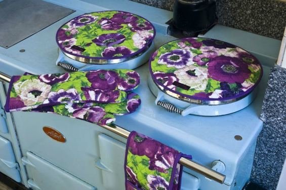 Фотография: Кухня и столовая в стиле Прованс и Кантри, Современный – фото на INMYROOM