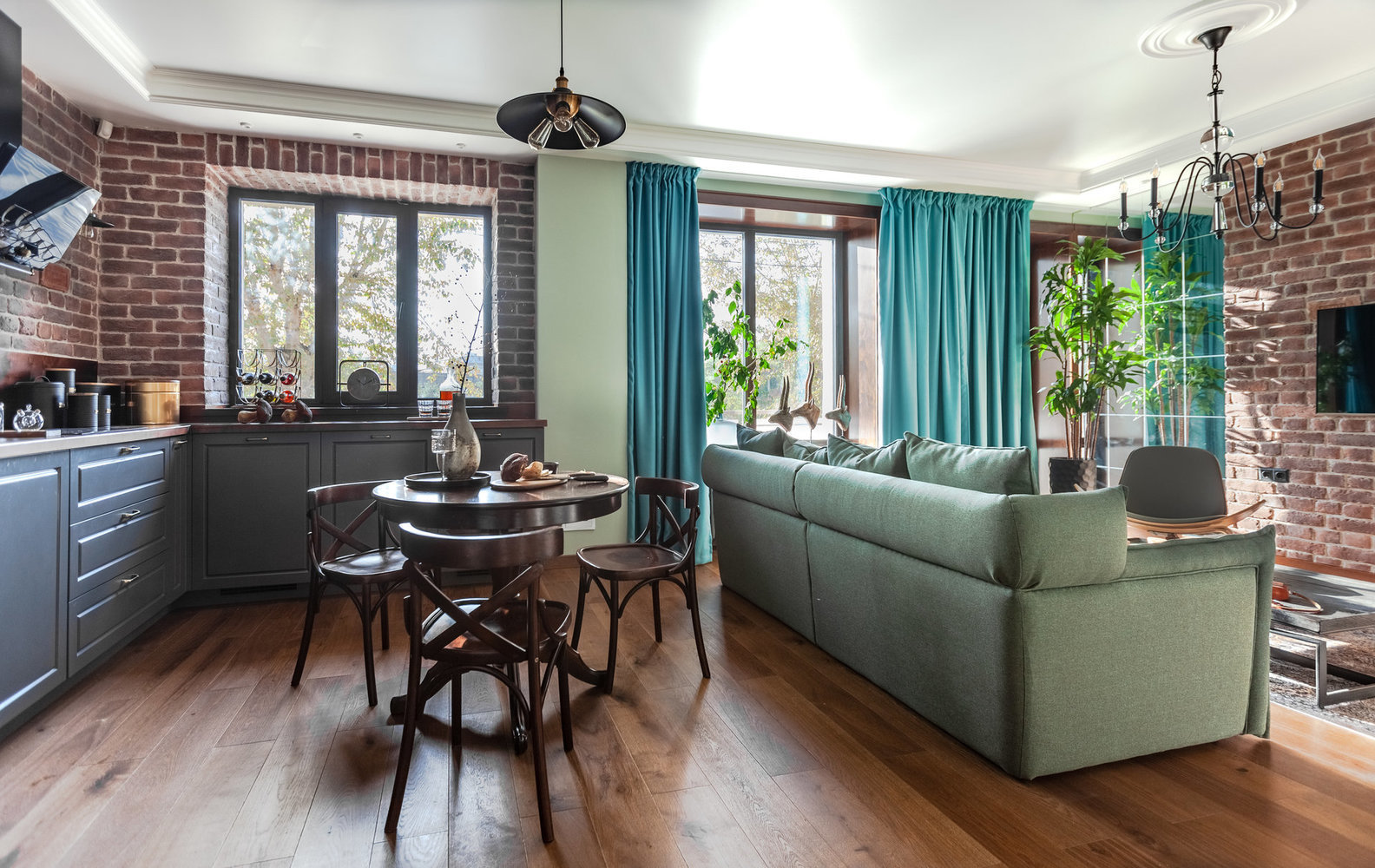 Дизайн: Дарья Шапошникова