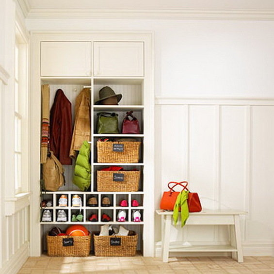 Фотография: Прихожая в стиле Прованс и Кантри, Интерьер комнат, Ковер – фото на INMYROOM