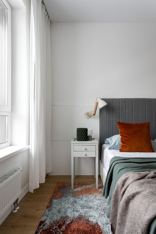 Фотография: Спальня в стиле Скандинавский, Современный, Квартира, Проект недели, 4 и больше, 60-90 метров, Юрий Миронов – фото на INMYROOM