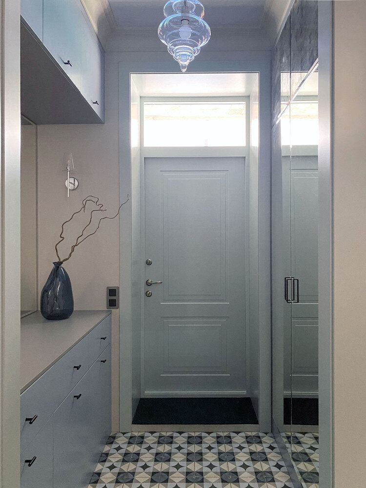 Фотография: Прихожая в стиле Современный, Скандинавский, Проект недели, Дом и дача, Таунхаус, 4 и больше, Более 90 метров, Ирина Сагун – фото на INMYROOM Фотография: Прихожая в стиле Современный, Скандинавский, Проект недели, Дом и дача, Таунхаус, 4 и больше, Более 90 метров, Ирина Сагун – фото на INMYROOM