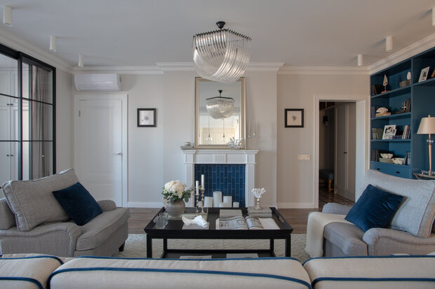 Фотография: Гостиная в стиле Классический, Современный, Квартира, Проект недели, Красногорск, Панельный дом, И-155, 4 и больше, Более 90 метров, Вера Шеверденок, Roomba Interior – фото на INMYROOM