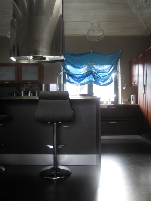 Фото из портфолио кухни – фотографии дизайна интерьеров на INMYROOM