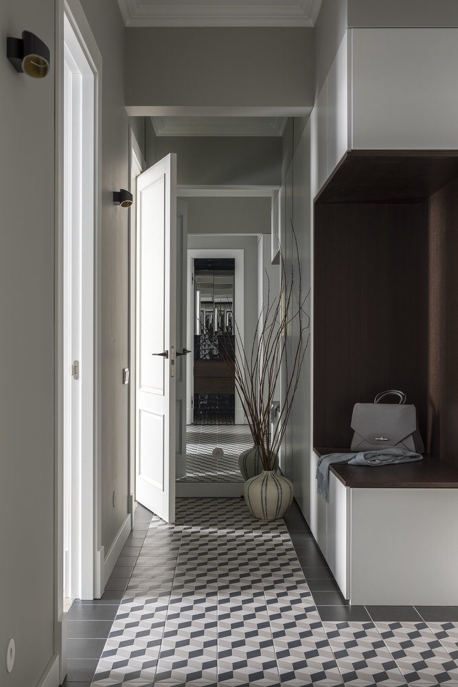 Фотография: Прихожая в стиле Современный, Квартира, Проект недели, Москва, Сталинка, 2 комнаты, 40-60 метров, Карина Задвина, Porte Rouge – фото на INMYROOM