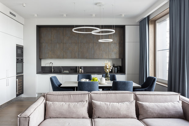 Фотография: Кухня и столовая в стиле Современный, Минимализм, Квартира, Проект недели, Москва, 3 комнаты, Более 90 метров, Светлана Гальченко – фото на INMYROOM