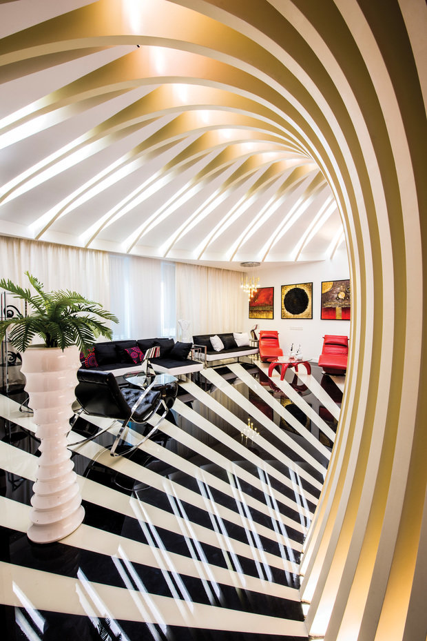 Фотография: Гостиная в стиле Хай-тек, Квартира, Дома и квартиры, Интерьеры звезд, Проект недели, Москва – фото на INMYROOM