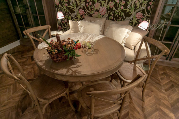 Фотография: Кухня и столовая в стиле Прованс и Кантри, Классический, Современный, Декор интерьера, Декор дома, Дачный ответ, Веранда – фото на INMYROOM