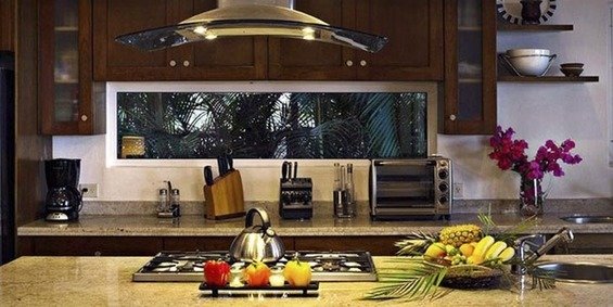 Фотография: Кухня и столовая в стиле Прованс и Кантри, Современный, Хай-тек – фото на INMYROOM