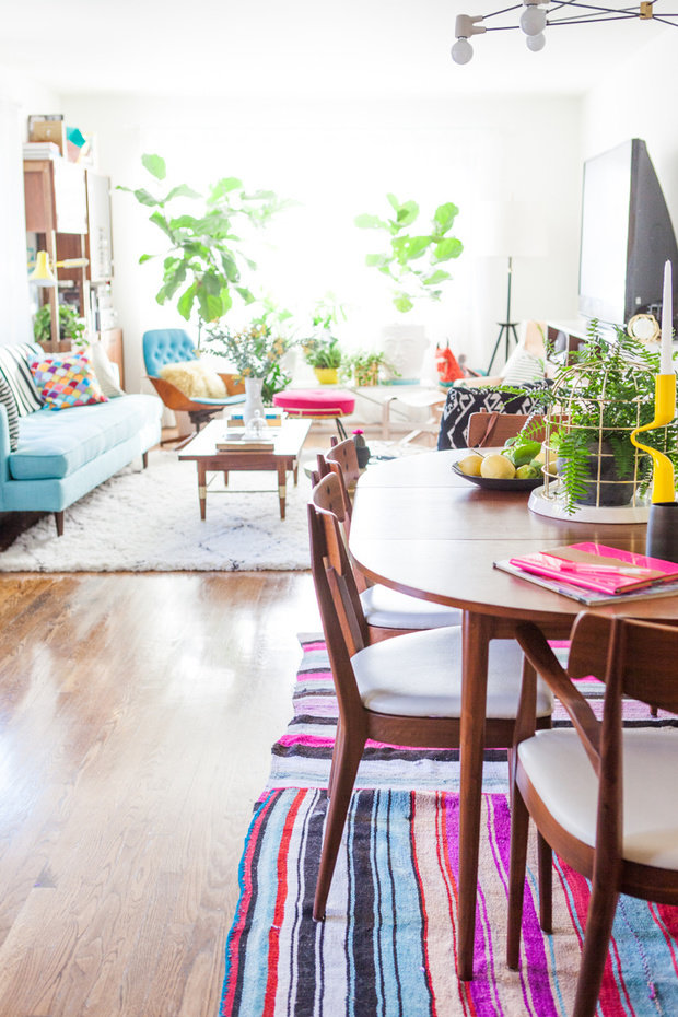 Фото из портфолио  Яркое пятно в интерьере - БИРЮЗОВЫЙ диван!!! – фотографии дизайна интерьеров на INMYROOM