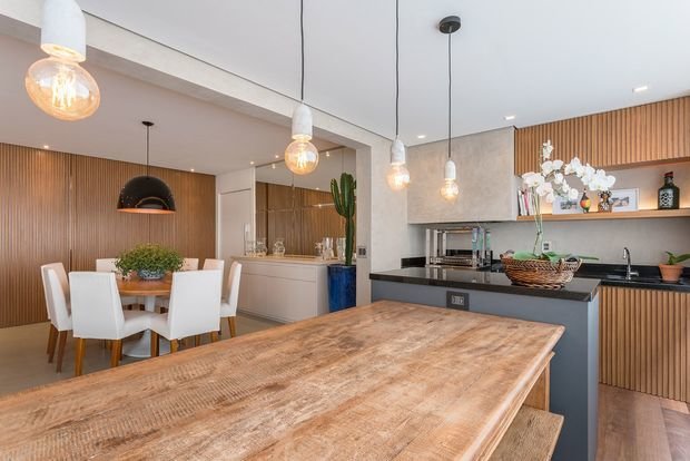 Фотография: Кухня и столовая в стиле Эко, Советы, уборка дома, Thomas, быстрая уборка, уборка шерсти, домашние животные, как убрать шерсть – фото на INMYROOM