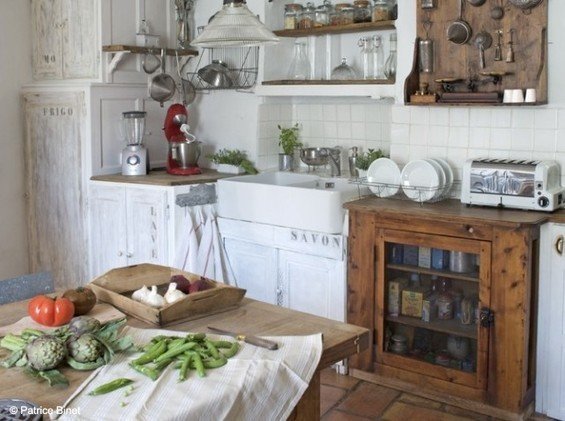 Фотография: Кухня и столовая в стиле Прованс и Кантри, Классический, Скандинавский, Современный – фото на INMYROOM