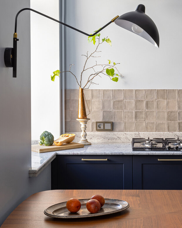 Фотография: Кухня и столовая в стиле Прованс и Кантри, Скандинавский, Современный, Квартира, Проект недели, Санкт-Петербург, Сталинка, 4 и больше, Более 90 метров, Наталья Васильева, Винтажный – фото на INMYROOM