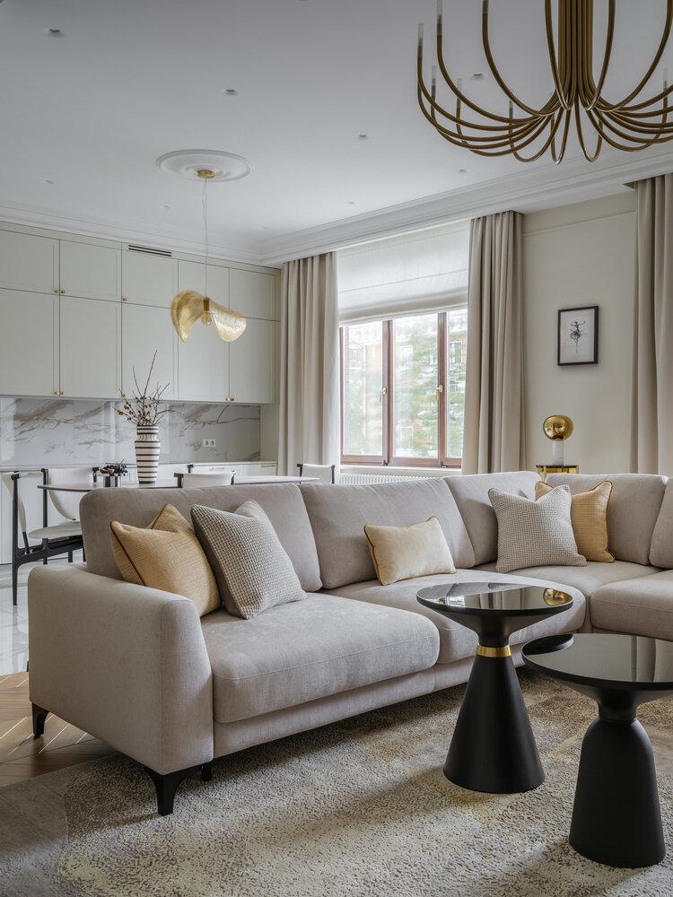 Фотография: Гостиная в стиле Классический, Современный, Квартира, Проект недели, Москва, 3 комнаты, Более 90 метров, Вероника Князева – фото на INMYROOM Фотография: Гостиная в стиле Классический, Современный, Квартира, Проект недели, Москва, 3 комнаты, Более 90 метров, Вероника Князева – фото на INMYROOM