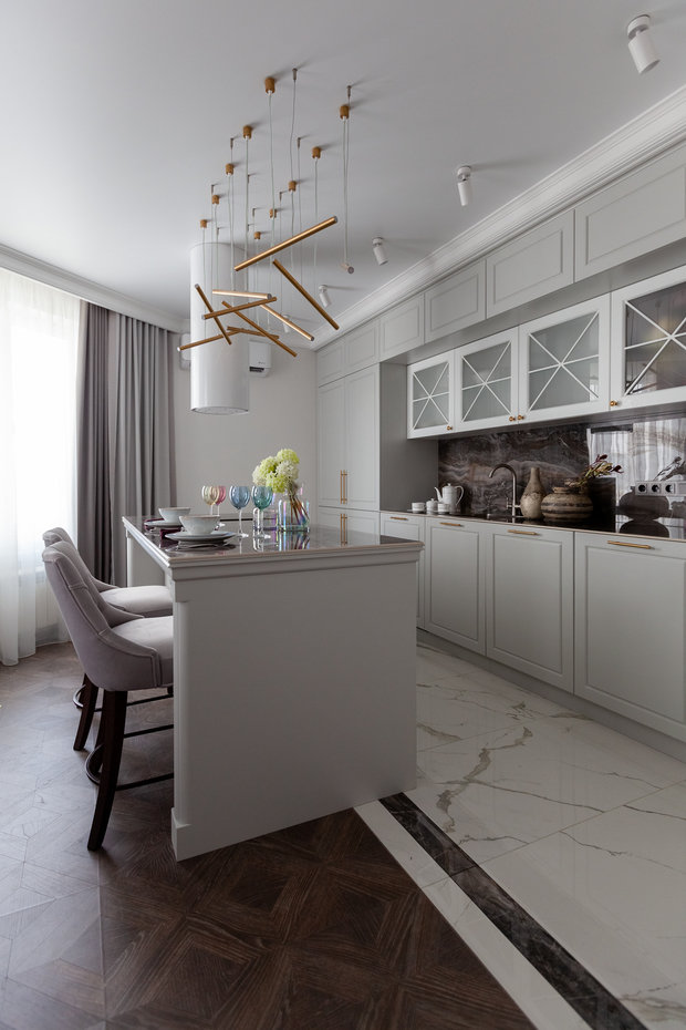 Фотография: Кухня и столовая в стиле Классический, Современный, Квартира, Проект дня, Новосибирск, 2 комнаты, 40-60 метров, Александра Протасова – фото на INMYROOM