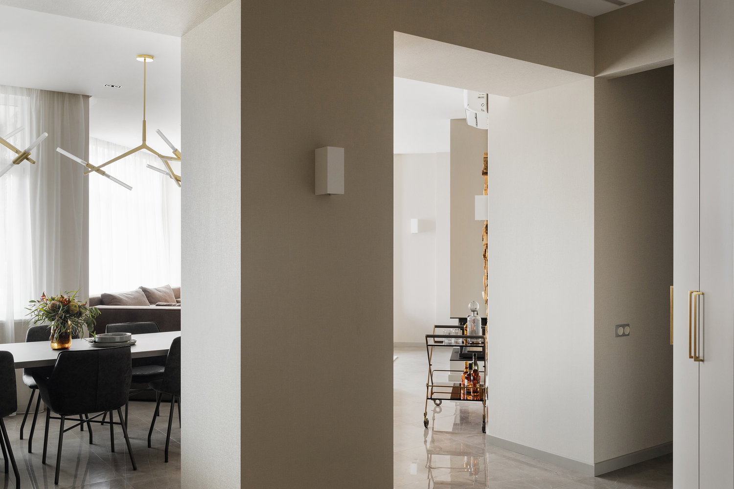 Фотография: Прихожая в стиле Современный, Квартира, Проект недели, Санкт-Петербург, Монолитный дом, 3 комнаты, Более 90 метров, Ольга Дианова, Лилия Темербулатова, D&T architects – фото на INMYROOM