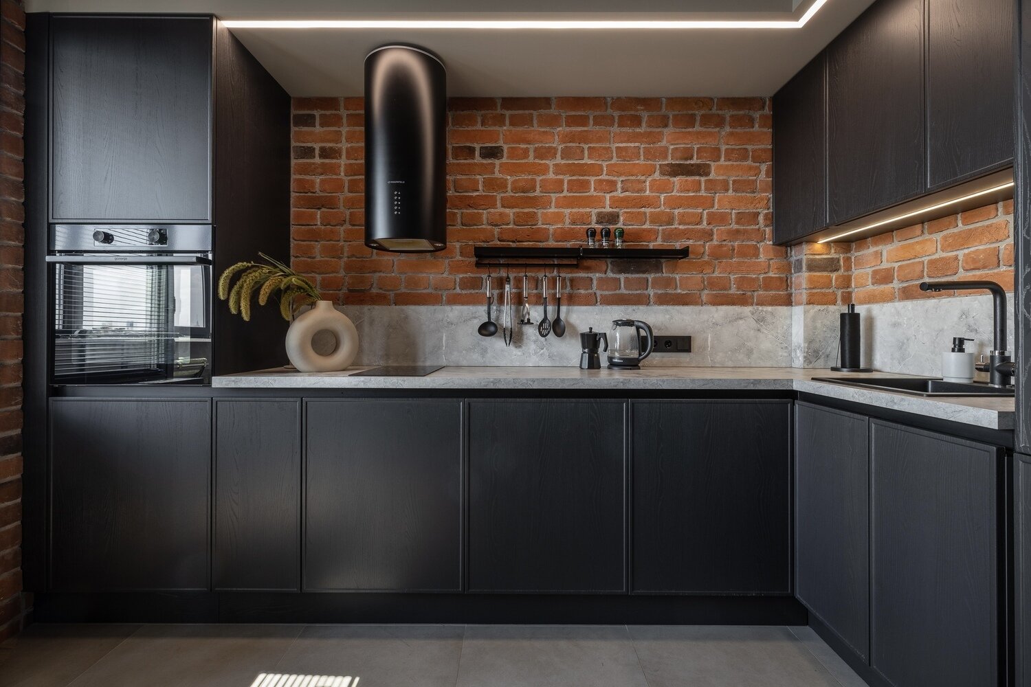 Фотография: Кухня и столовая в стиле Лофт, Современный, Квартира, Студия, Проект недели, Самара, 40-60 метров, ART METR – фото на INMYROOM