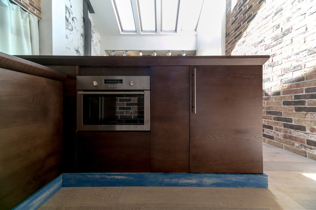 Фотография: Кухня и столовая в стиле Прованс и Кантри, Лофт, Современный, Гостиная, Интерьер комнат, Дачный ответ – фото на INMYROOM