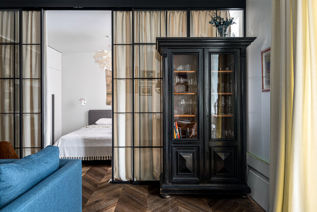 Фотография: Гостиная в стиле Современный, Эклектика, Винтажный, Скандинавский, Квартира, Проект дня, Москва, 3 комнаты, 40-60 метров, Индивидуальный проект, Александра Ознобищева – фото на INMYROOM