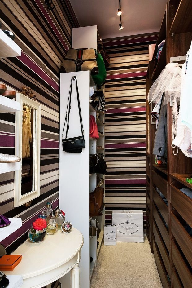 Фото из портфолио Строгая геометрия в интерьере 2 уровневой квратиры – фотографии дизайна интерьеров на INMYROOM