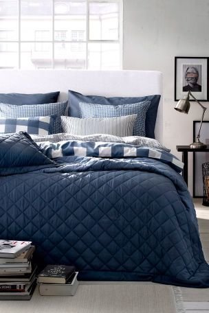 Фото из портфолио Blueberry nights – фотографии дизайна интерьеров на INMYROOM