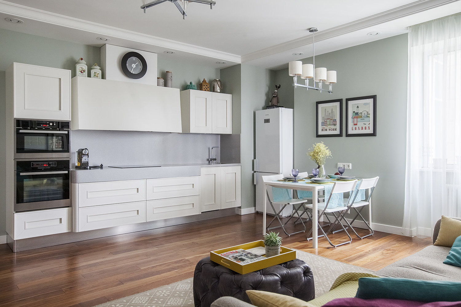 Фотография: Гостиная в стиле Скандинавский, Гид, Герой InMyRoom, энциклопедия_интерьер – фото на INMYROOM Фотография: Гостиная в стиле Скандинавский, Гид, Герой InMyRoom, энциклопедия_интерьер – фото на INMYROOM