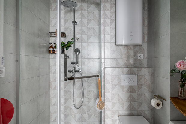 Фотография: Ванная в стиле Современный, Малогабаритная квартира, Квартира, Студия, Дизайн интерьера, Проект дня, Сочи, до 40 метров, Анастасия Дубовскова, дизайн студии, фото интерьера – фото на INMYROOM