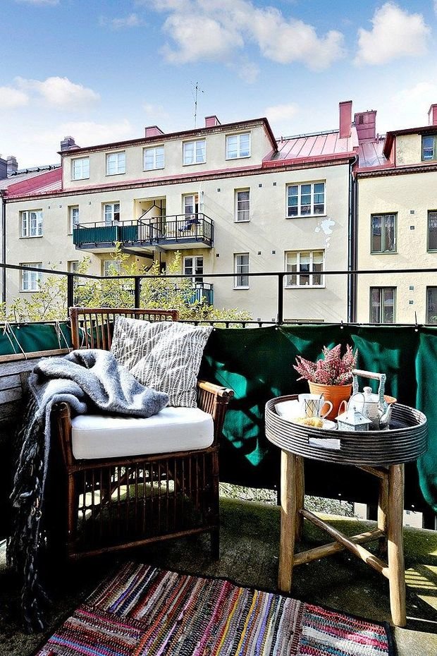 Фотография: Балкон в стиле Прованс и Кантри, Ландшафт, Декор, Терраса, Советы, Мария Шумская, Есения Семипядная, элегантный городской балкон, винтажные вещи на балконе, восточный декор для балкона, балкон в средиземноморском стиле, ландшафтный дизайн для балкона, горизонтальное озеленение, хвойные растения на балконе – фото на INMYROOM