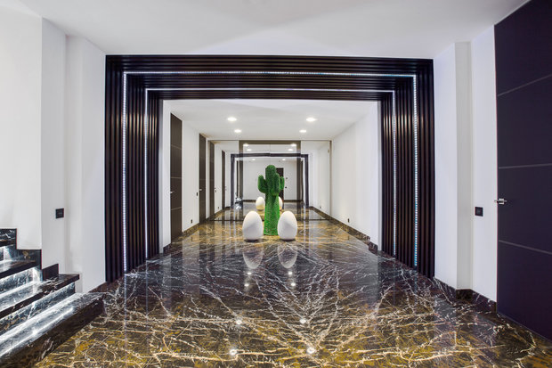 Фотография: Прихожая в стиле Современный, Хай-тек – фото на INMYROOM