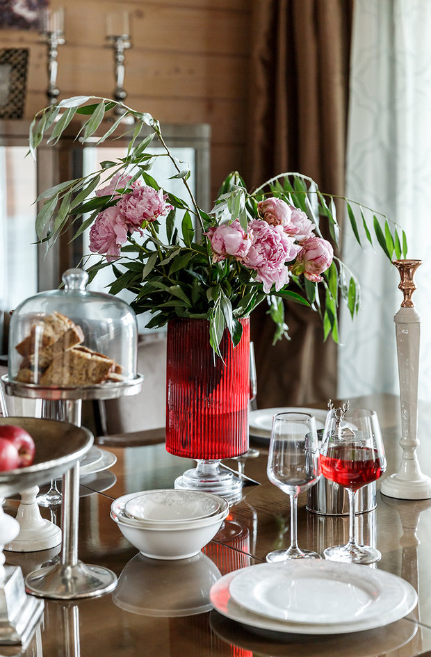 Фото из портфолио Дом из клееного бруса 680 м2 в КП "РУЗСКАЯ ГАВАНЬ" – фотографии дизайна интерьеров на INMYROOM