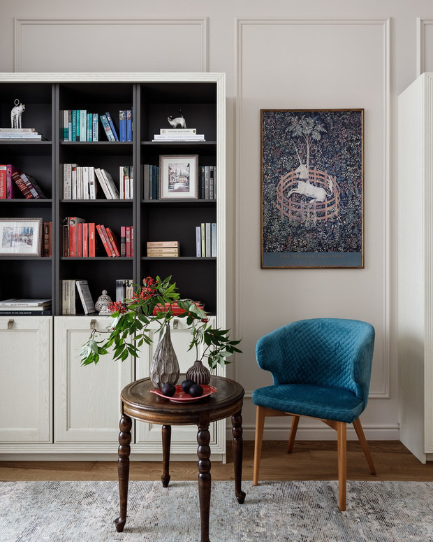 Фотография: Гостиная в стиле Классический, Современный, Квартира, Проект дня, Санкт-Петербург, 3 комнаты, Более 90 метров, Наталья Орешкова – фото на INMYROOM