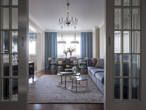 Фотография: Гостиная в стиле Классический, Современный, Квартира, Проект недели, Москва, Лидия Большакова, 4 и больше, Более 90 метров – фото на INMYROOM