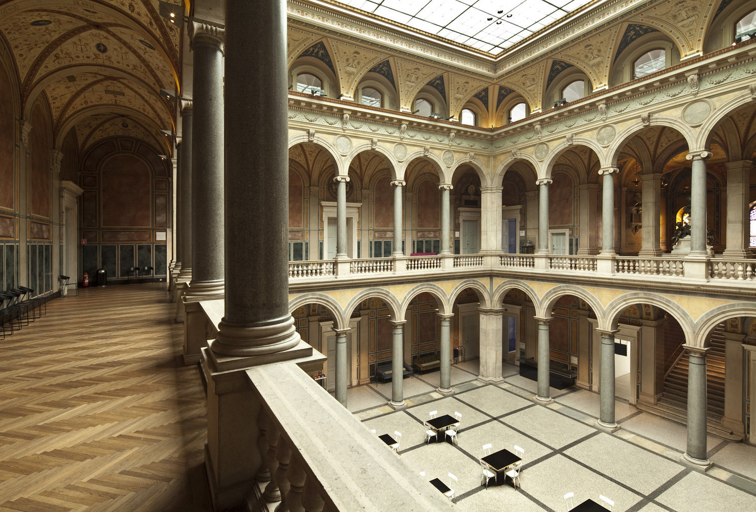 Фотография: в стиле , Гид, Австрия, дизайн-гид – фото на INMYROOM