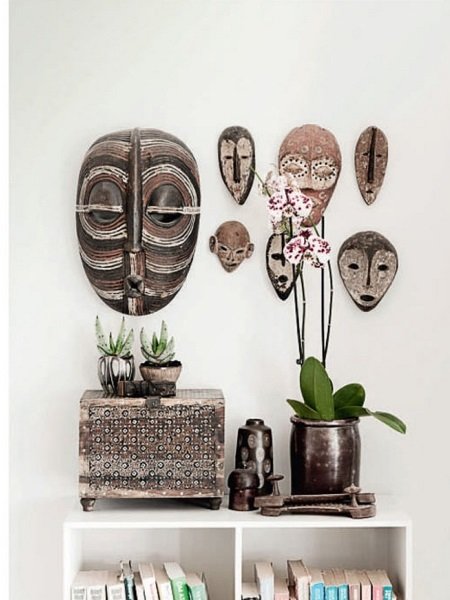 Фотография: Декор в стиле Эклектика, Декор интерьера, Квартира, Аксессуары, Советы, чем украсить пустую стену, идеи декора пустой стены – фото на INMYROOM