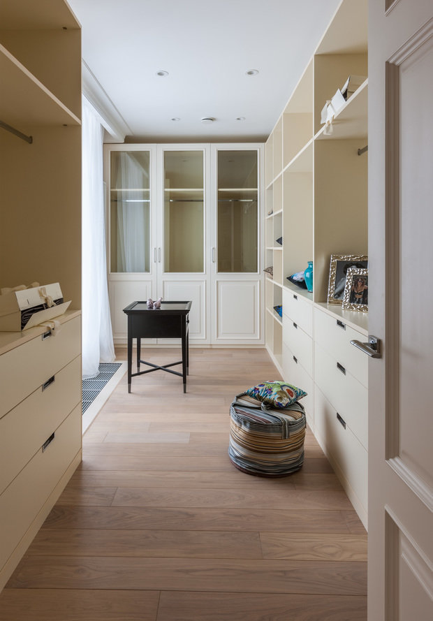 Фотография: Гардеробная в стиле Классический, Современный, Дом, Проект недели, Никита Морозов, KM Studio, Истринский район – фото на INMYROOM