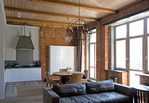 Фотография: Кухня и столовая в стиле Лофт, Гостиная, Советы, как оформить интерьер в стиле лофт, как оформить квартиру в стиле лофт, Леруа Мерлен, Leroy Merlin, IN MY BOX, Анна Показаньева – фото на INMYROOM