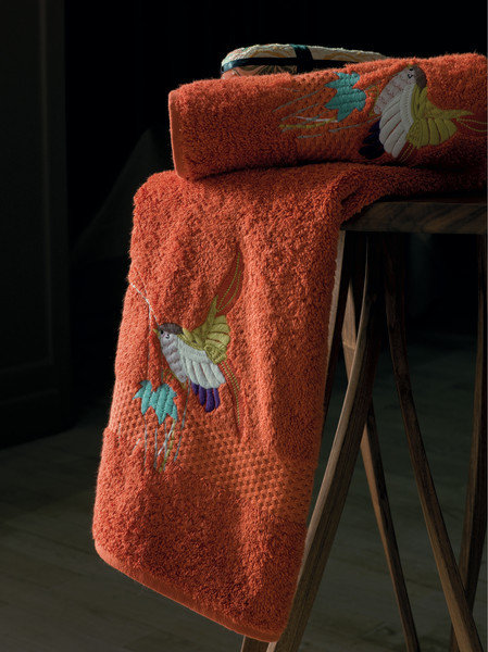 Фотография: Аксессуары в стиле Современный, Текстиль, Индустрия, События, Плед – фото на INMYROOM Фотография: Аксессуары в стиле Современный, Текстиль, Индустрия, События, Плед – фото на INMYROOM