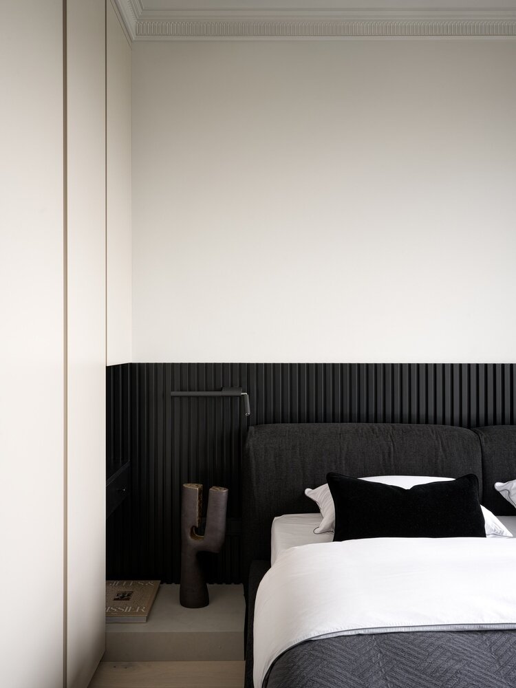 Фотография: Спальня в стиле Современный, Квартира, Проект дня, Москва, Монолитный дом, 3 комнаты, 60-90 метров, JTRoom, Юлия Тазулах – фото на INMYROOM Фотография: Спальня в стиле Современный, Квартира, Проект дня, Москва, Монолитный дом, 3 комнаты, 60-90 метров, JTRoom, Юлия Тазулах – фото на INMYROOM