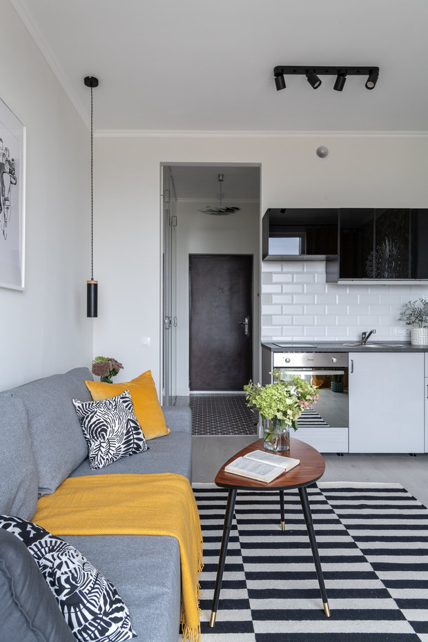 Фотография: Кухня и столовая в стиле Скандинавский, Современный, Малогабаритная квартира, Квартира, Студия, Проект недели, Москва, до 40 метров, Ирина Бебешина – фото на INMYROOM