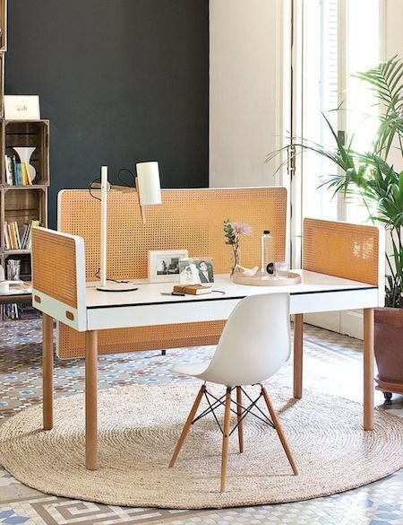 Фотография: Офис в стиле Скандинавский, Кабинет, Интерьер комнат – фото на INMYROOM