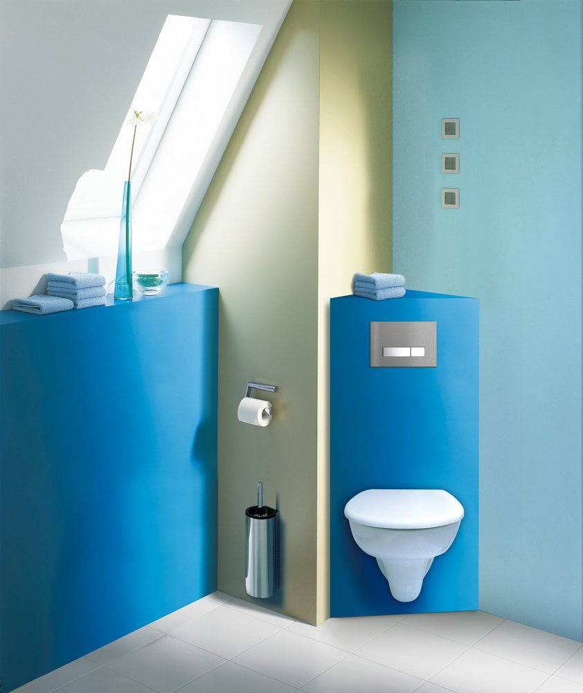 Фото из портфолио Ванные комнаты в условиях ограниченного пространства – фотографии дизайна интерьеров на INMYROOM Фото из портфолио Ванные комнаты в условиях ограниченного пространства – фотографии дизайна интерьеров на INMYROOM