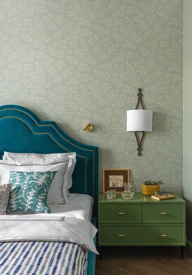 Фотография: Спальня в стиле Классический, Квартира, Проект недели, Москва, 2 комнаты, 60-90 метров, Ольга Цурикова – фото на INMYROOM