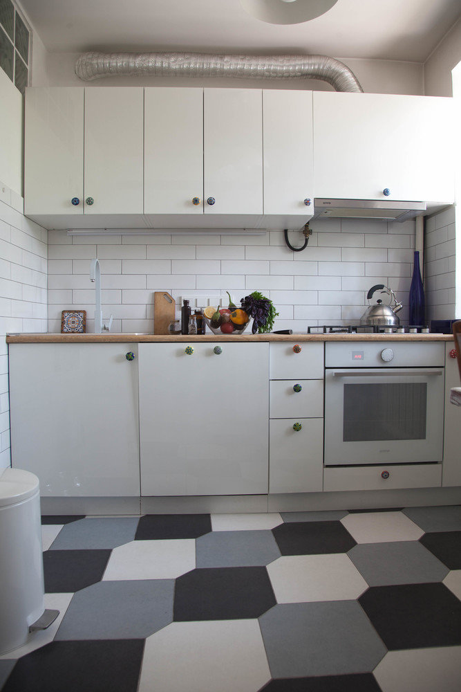 Фотография: Кухня и столовая в стиле Скандинавский, Квартира, Проект недели, двухкомнатная квартира, Герой InMyRoom, Казахстан, Хрущевка – фото на INMYROOM Фотография: Кухня и столовая в стиле Скандинавский, Квартира, Проект недели, двухкомнатная квартира, Герой InMyRoom, Казахстан, Хрущевка – фото на INMYROOM