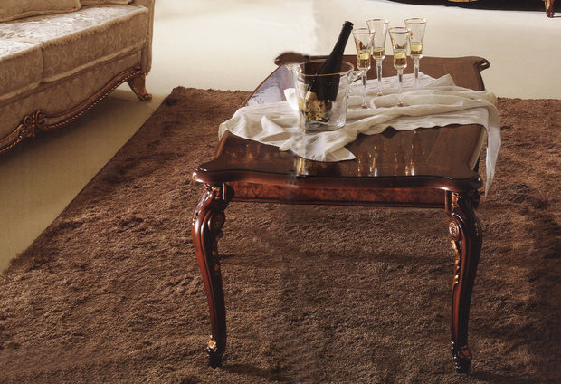 Фото из портфолио Мебель Италии Arredo Classic (спальни, гостиные, кабинеты, мягкая) – фотографии дизайна интерьеров на INMYROOM