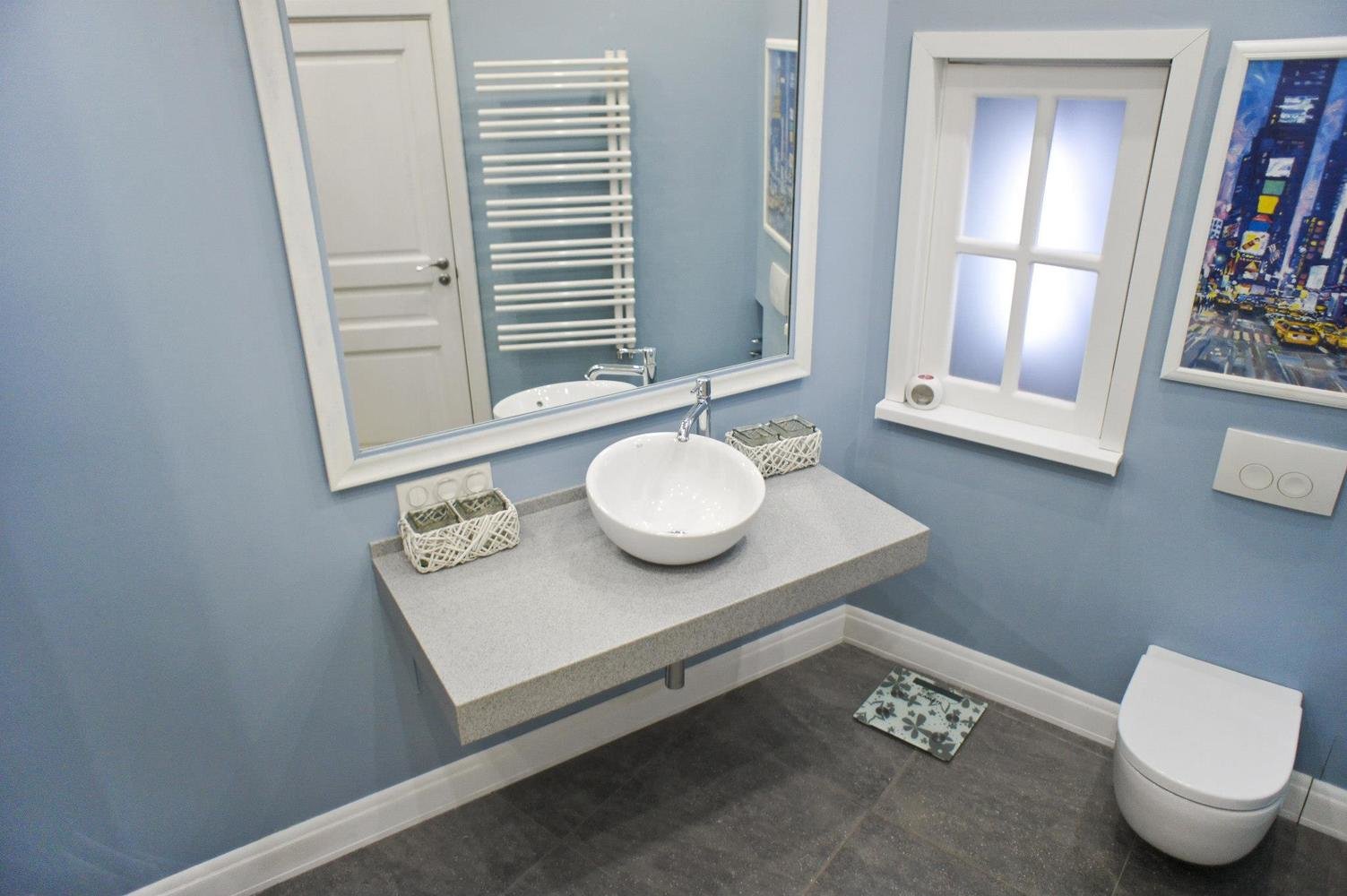 Фотография: Ванная в стиле Современный, Скандинавский, Эклектика, Квартира, Белый, Проект недели, Голубой, Интервью – фото на INMYROOM